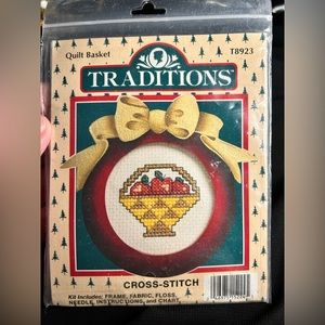 TRADITIONS VTG NWT Country Basket Cross stitch set.